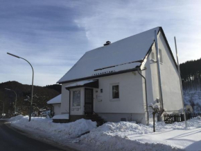 Holiday home in Deifeld with balcony